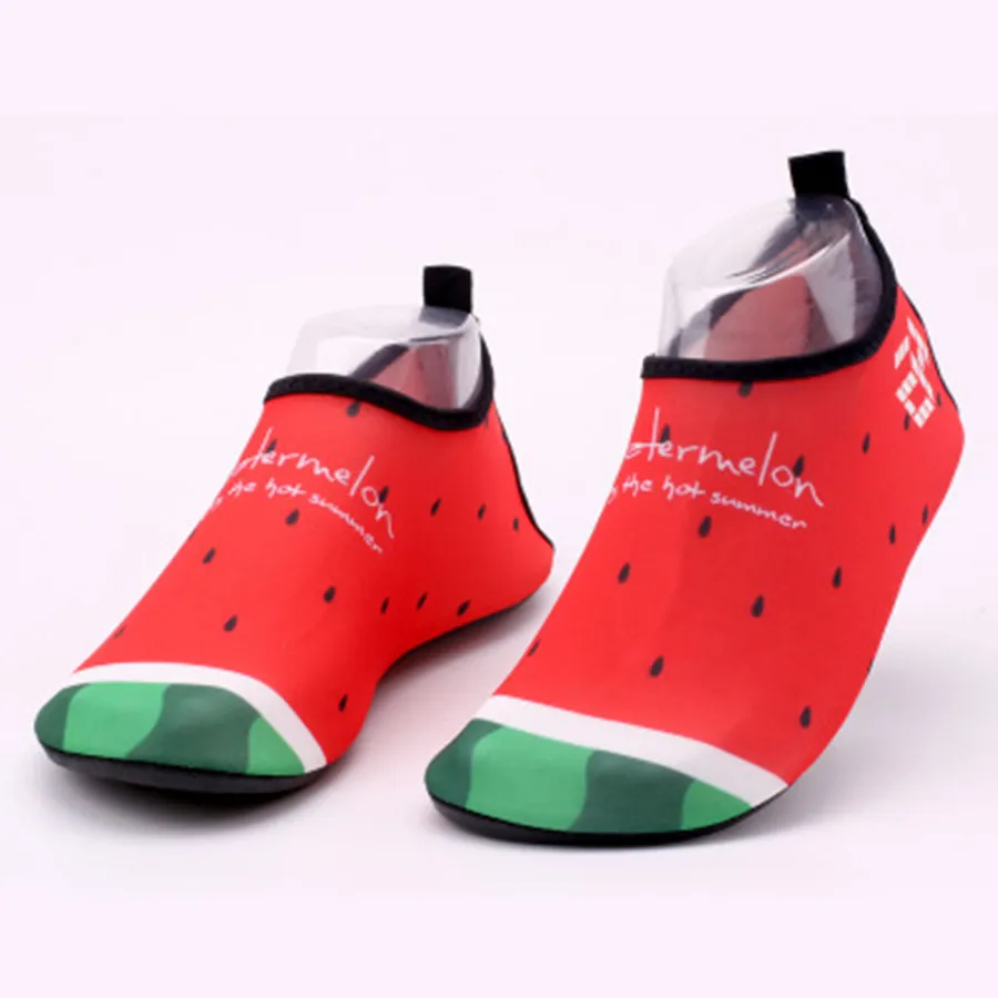 watermelon Новинка года; обувь для плавания для мужчин и женщин; сезон лето; детская обувь для плавания и дайвинга; милая пляжная обувь с рисунком; нескользящая обувь - Цвет: watermelon