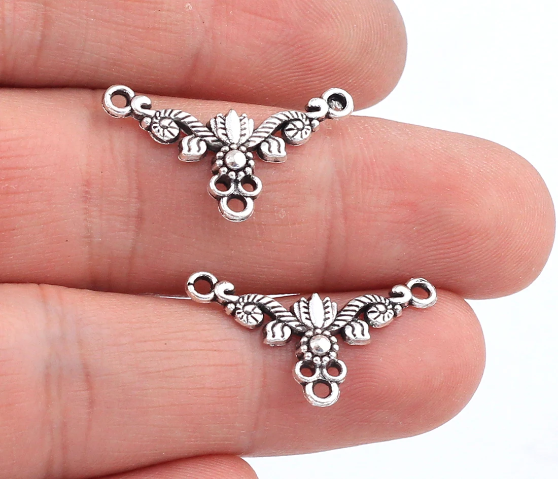 14pcs 26*15mm Antique Tibetan Silver Plated Charms Classic Pendants