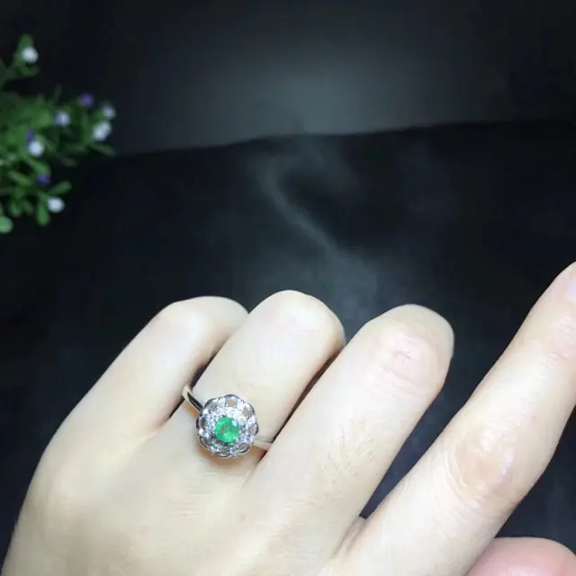 

New Jewelry Qi Xuan_Fashion Jewelry_Colombia Green Stone Simple Rings_S925 Solid Silver Woman Rings_Factory Directly Sales