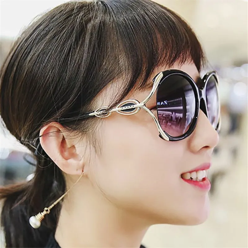 2017 New arrival fashion sunglasses Woman HD sunglasses retro lady oversize vintage sunglasses anti-uv glasses with golden frame