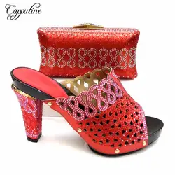 Красивые красные свадебные туфли-лодочки на высоком каблуке и сумочка в комплекте со стразами для леди AS803 Высота каблука 12 см