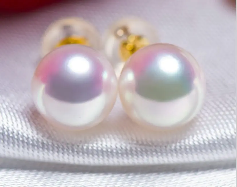 

AAA natural 8mm Akoya white pearl pearl earrings 18K gold
