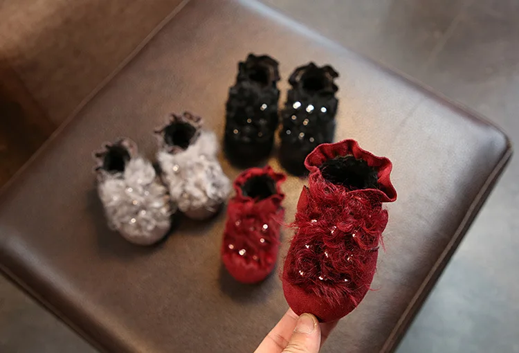 Зимняя теплая детская обувь для принцесс с бриллиантами; хлопковая обувь; Нескользящие Детские ботинки; обувь для малышей с жемчугом