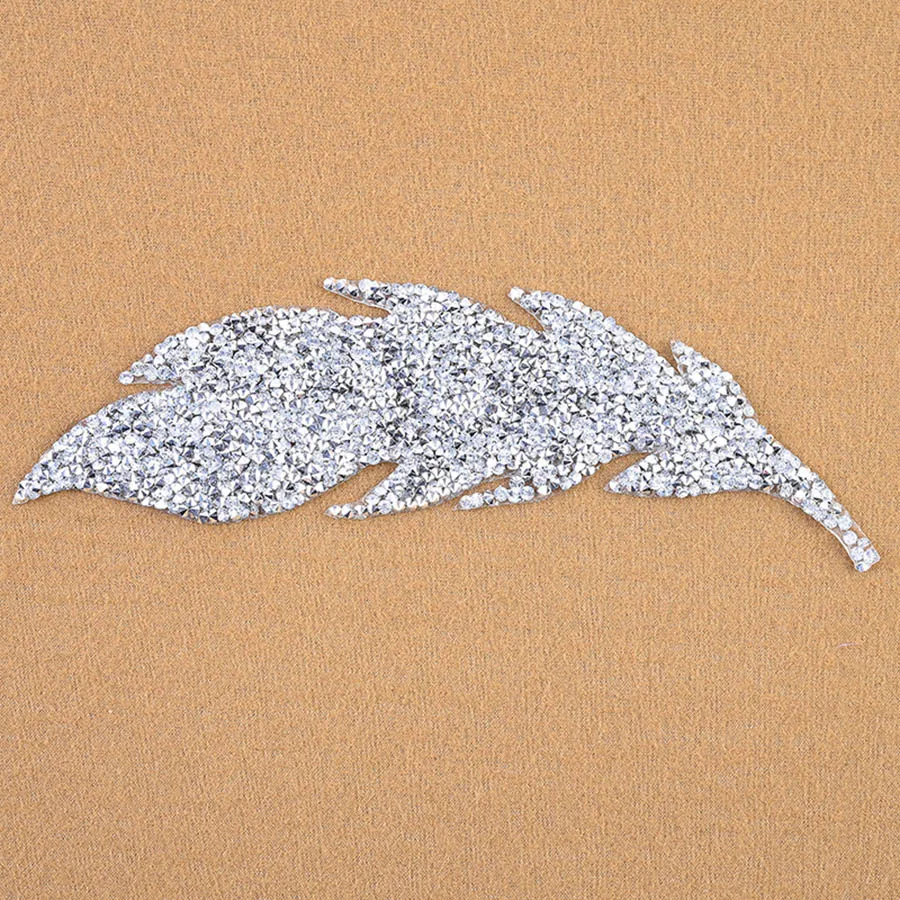 DIY Rhinestone Leaves Sequin Embroidery Patches for Clothes Iron-On T-Shirt Jeans Clothes Appliques Badge Fabric Sticker01 (4)