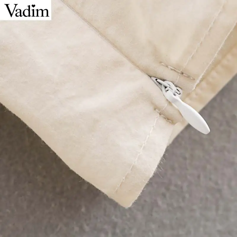 Vadim женский белый сексуальный тонкий укороченный Топ с длинным рукавом квадратный воротник открытая спина Стильная женская рубашка эластичные Короткие топы blusas LA936