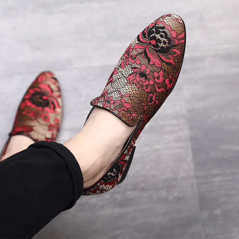 2019 new Chinese style embroidery men's shoes casual shoes 2019 new Chinese style embroidery men's shoes casual shoes