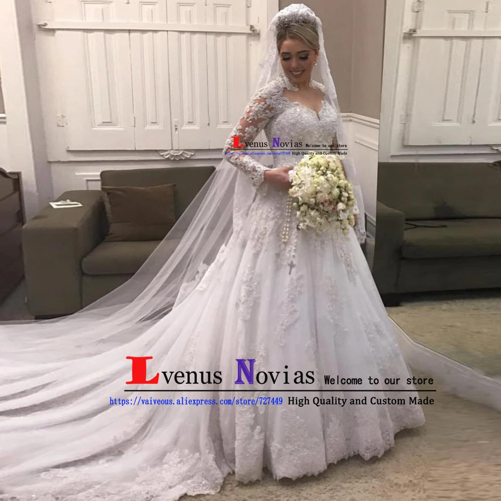 

Vestido De Noiva Vintage White Appliqued Bridal Gown Luxury Pearls Lace Long Sleeve Wedding Dress 2019 Bride Dress Robe Mariage