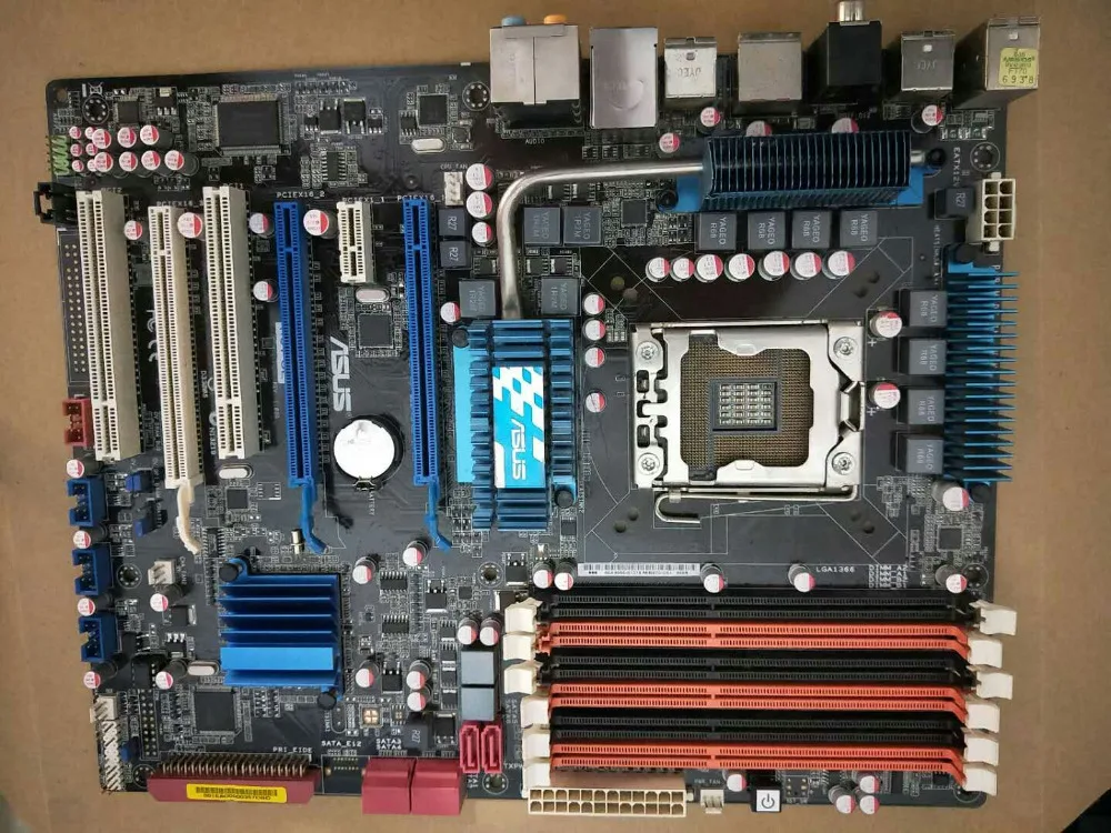 original motherboard for ASUS P6T SE DDR3 LGA 1366 USB2.0 SATA II 24GB X58 Desktop Motherboard Free shipping original motherboard for ASUS P6T SE DDR3 LGA 1366 USB2.0 SATA II 24GB X58 Desktop Motherboard Free shipping