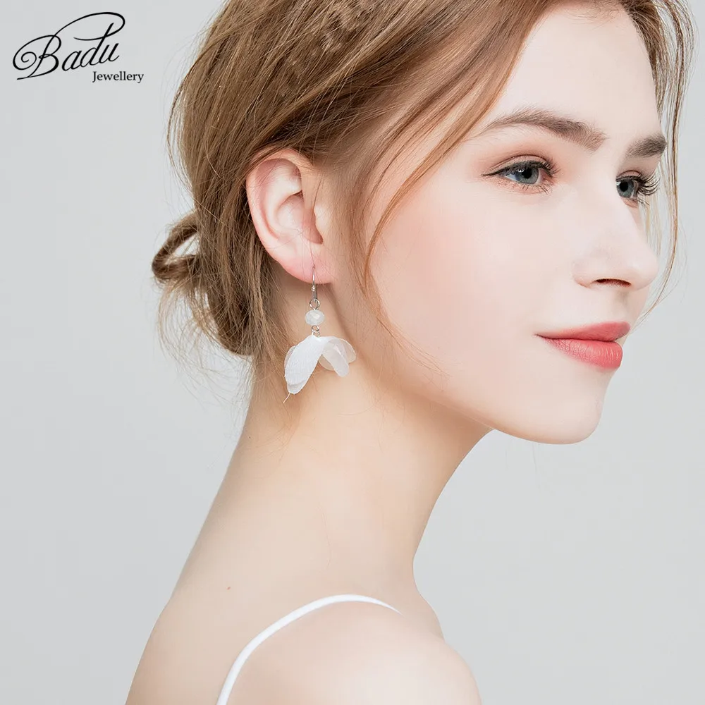 

[Clearance] Small Yarn Flower Earrings Cute Lovely Jewelry Lost Money Price Clearance
