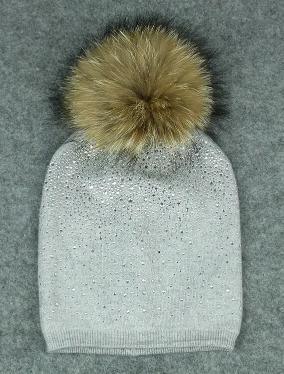 KUE019 Natural Fur Pom pom Knitted Hat Winter Wool Women Genuine Fur Ball Bobble Knit Beanies Bonnet Bones Skullies Rhinestone - Color: gray