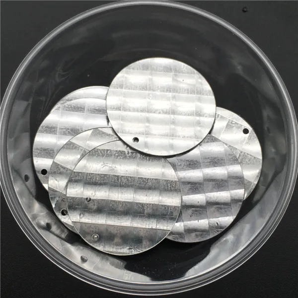 Laser Silver 30 мм 100 шт 3D Блестящие Блестки большие круглые ПВХ свободные блестки Плоские Блестки для шитья голографические Блестки для свадебного творчества - Цвет: Laser Silver