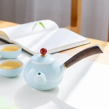 250 мл короткая однотонная керамика фарфоровая деревянная ручка чайник с изысканной крышкой офисная чайная церемония черный чай пуэр чайник подарок