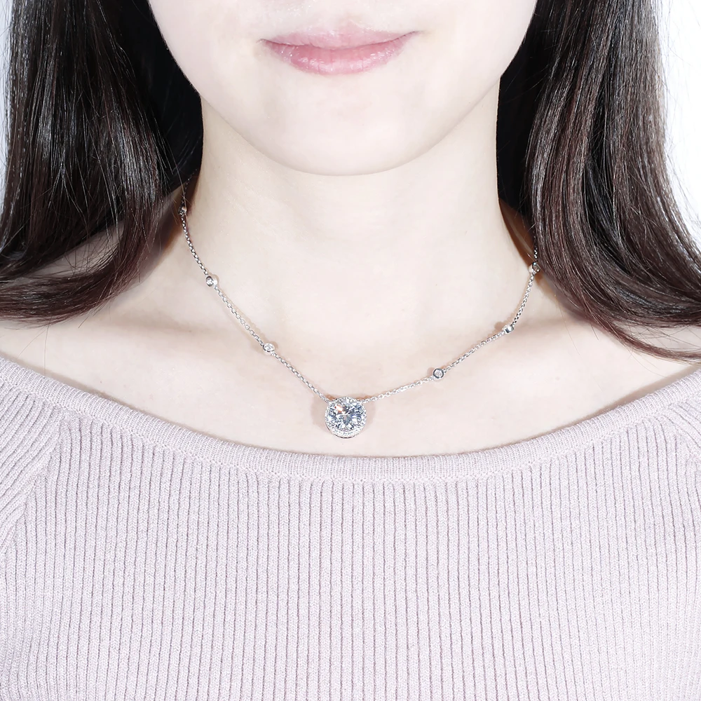 halo moissanite pendant necklace (6)