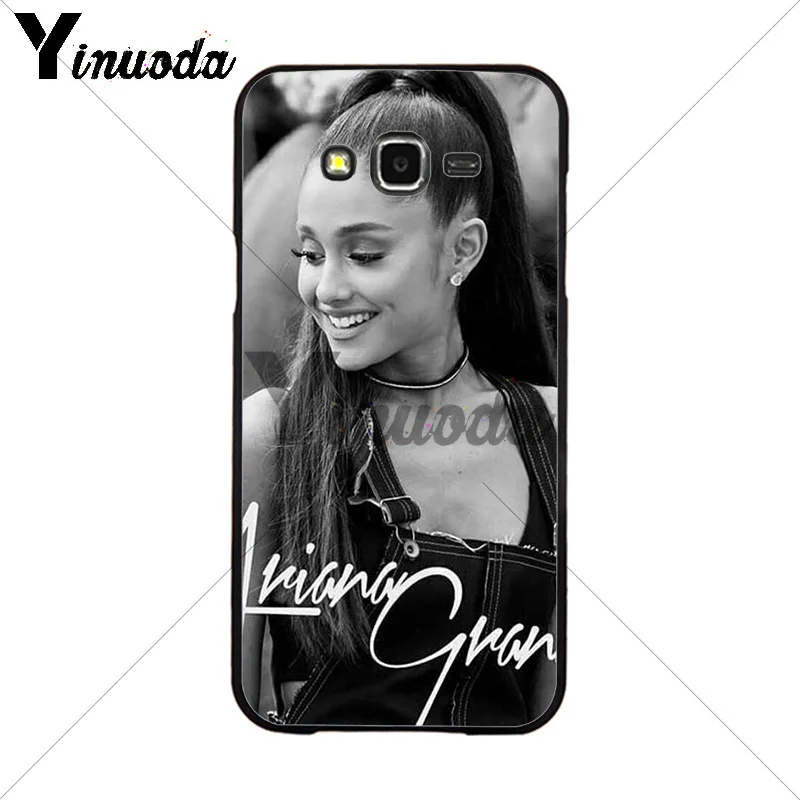 Cat Ar Ariana Grande