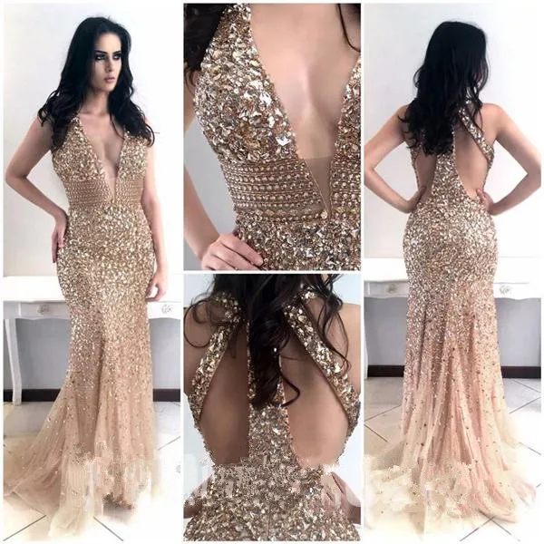 prom_dress_7465537a-0b6d-4de9-98d8-b276982901e9