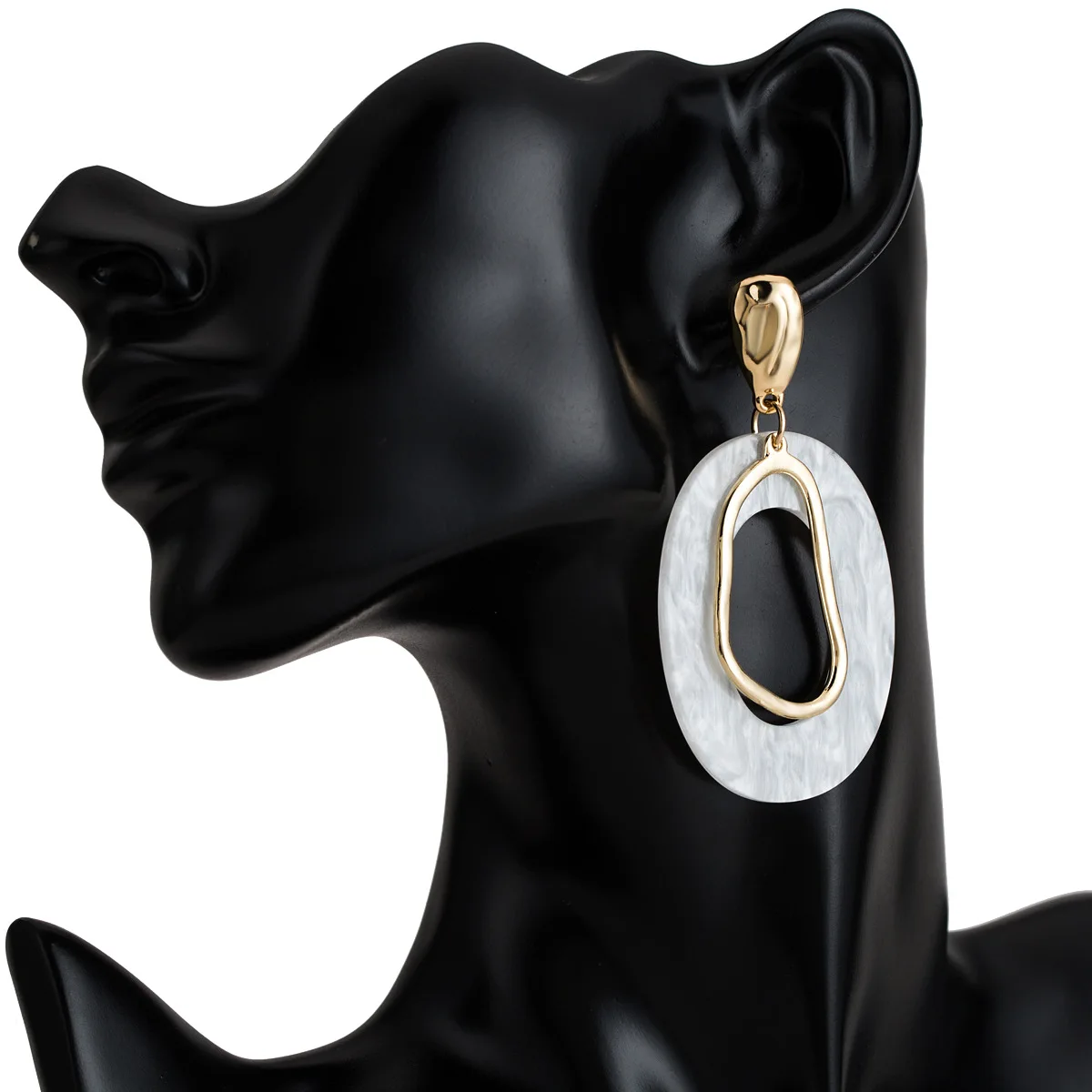 

LIN geometry with the earrings female acetate plate earrings Europe and the United States exaggerated broken Simia earrings 686