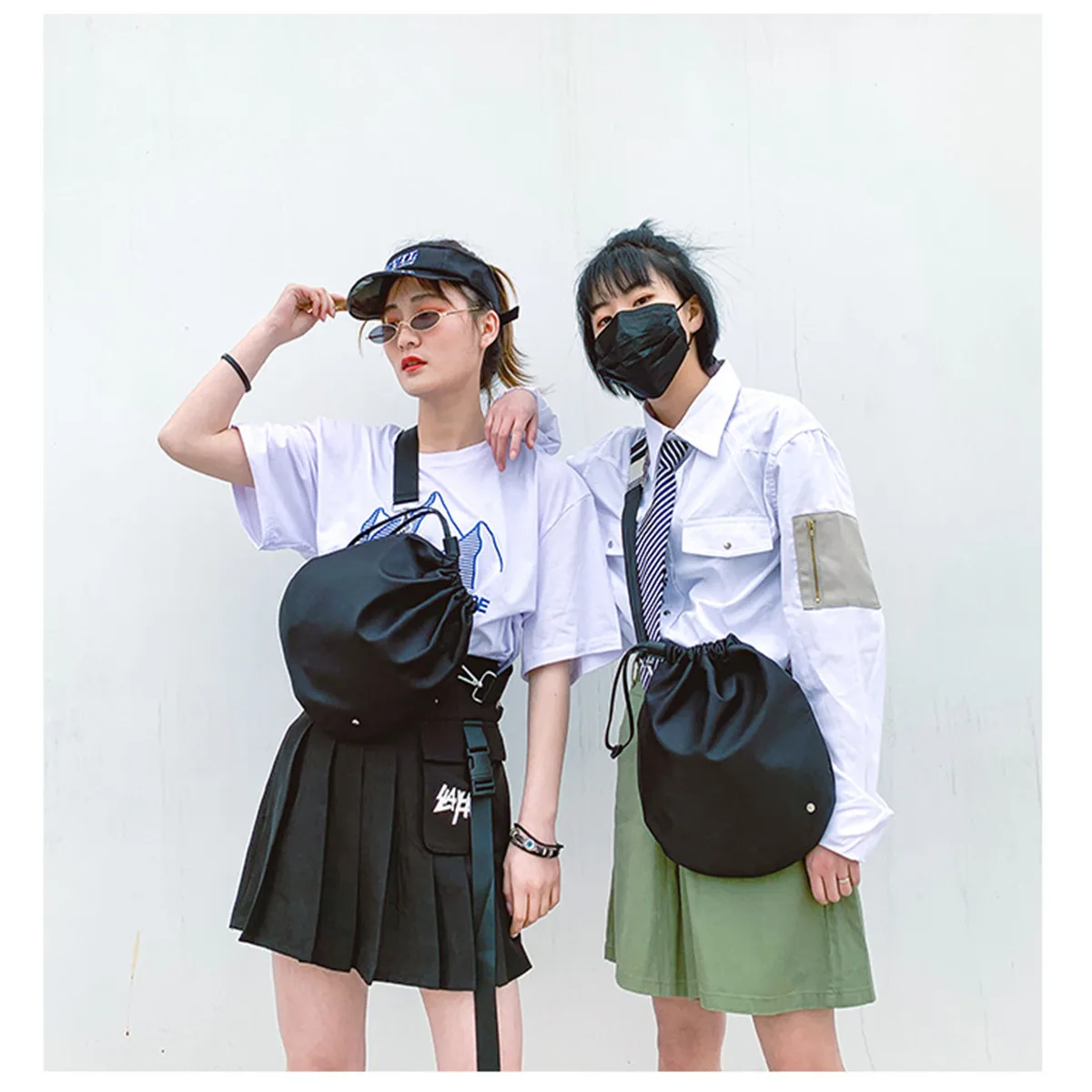 

2019 Newest Fashion Women Men Adjustable Drawstring Large Capacity Cross Body Chest Shoulder Bag