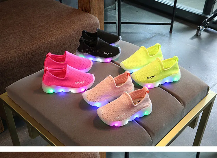 Glowing-sneakers-1_01