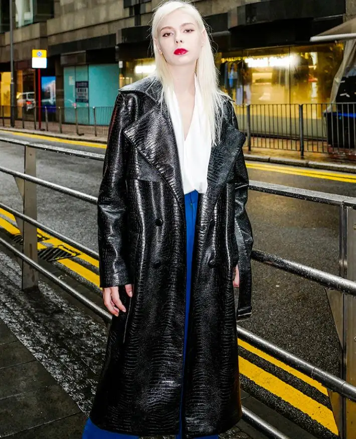 

Fashion brand Imitation crocodile pattern pu leather jacket female street style was thin long leather jacket wq203 dropship