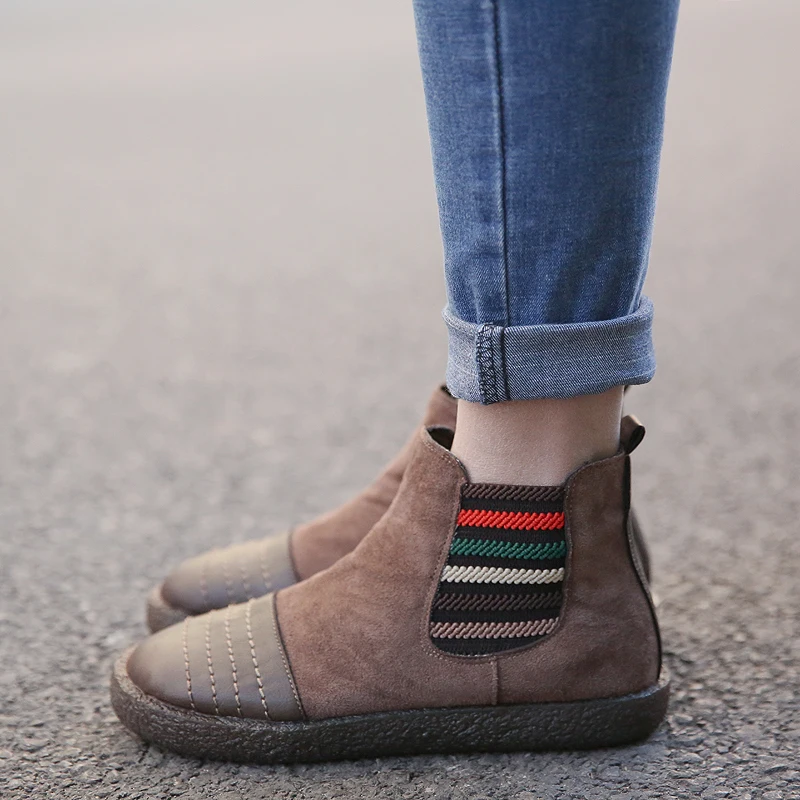 

2019 New Chelsea Boots Handmade Keep Warm Girls Winter Boots Slip On Martin RETRO Art Leisure Round Thick Bottom Cotton Boots