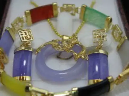 

Pretty multicolor natural green buddha jadeite pendant earring bracelet set