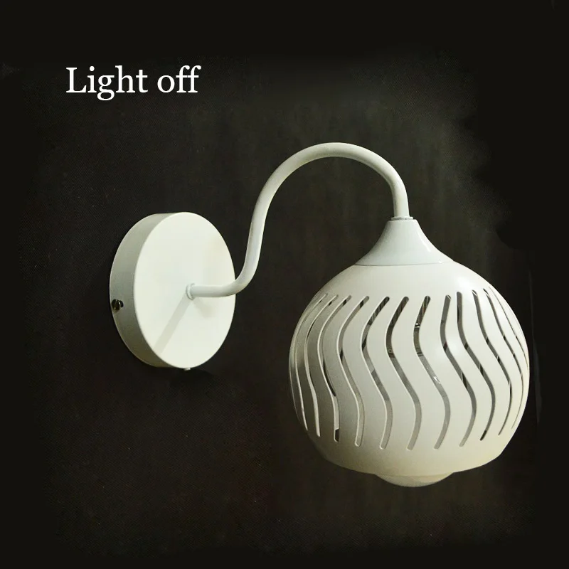 wall lamp light off