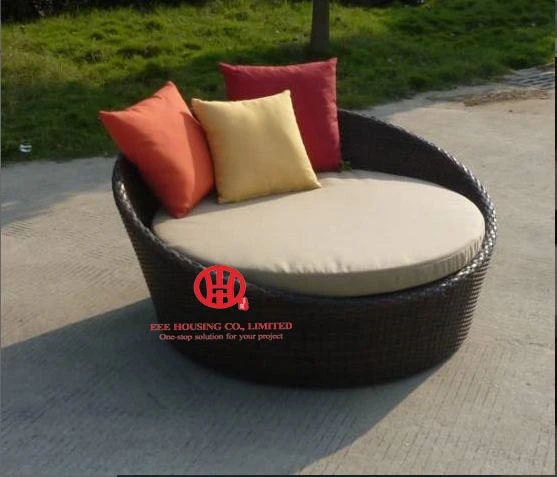 beach lounge bed