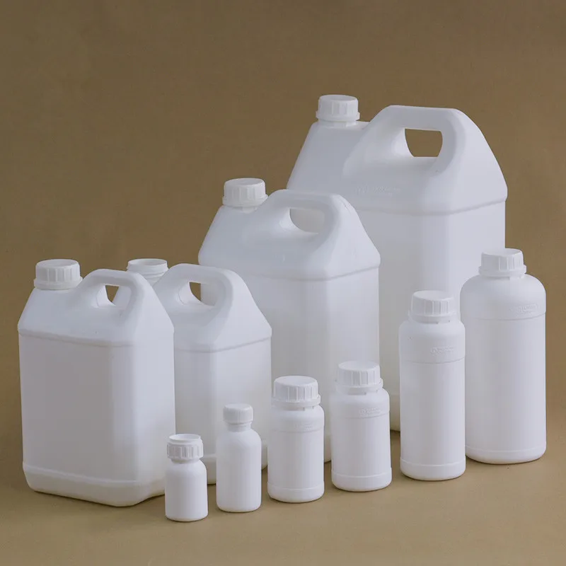 завод пластиковых бутылок. бутылки пищевой пластик. пластиковая бутылочка для воды. Bpa free пластик. небутылочный пэт.