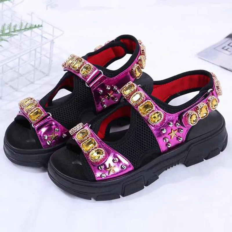 

Rhinestone Diamond Sandals Women Beach Shoes Bling Bling Crystal Rivets Studded Platform Flats Air Mesh Summer Causal Shoes