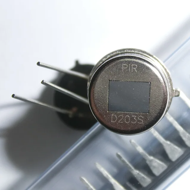 Датчик движения d203s