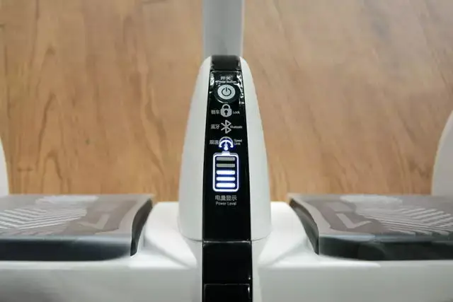 APP Controlled Self Balancing Electric Scooter 9bot 16km/h 10 inch Hoverboard Electric Scooters Bluetooth Self Balancing oxboard