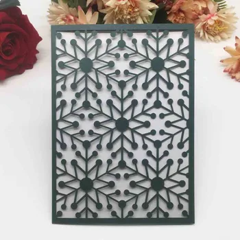 

20pcs/lot Green Snowflake Laser Cut Wedding Invitations Card Christmas Card Wedding Decoration Grand Event