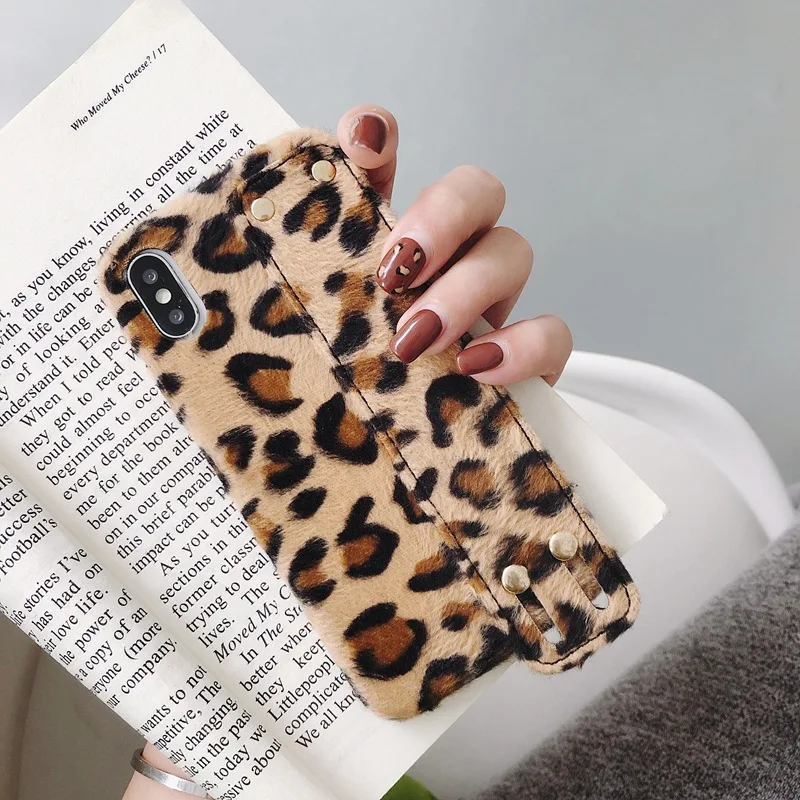 Luxury Leopard Print Wrist Band Case For iphone X Xr Xs Max 6 6S 7 8 Plus Swrist Strap Bracket Soft Protective Cover Case Coque (6)