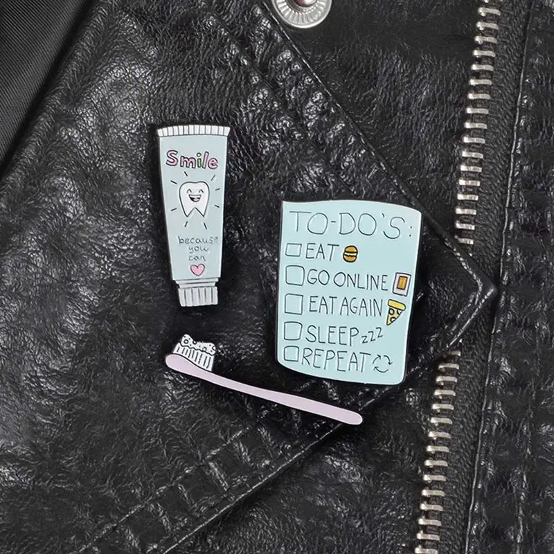

Cute Cartoon Love Tooth Combination Toothpaste Toothbrush Brooch To Do List Lapel Needle Dentist Brooch