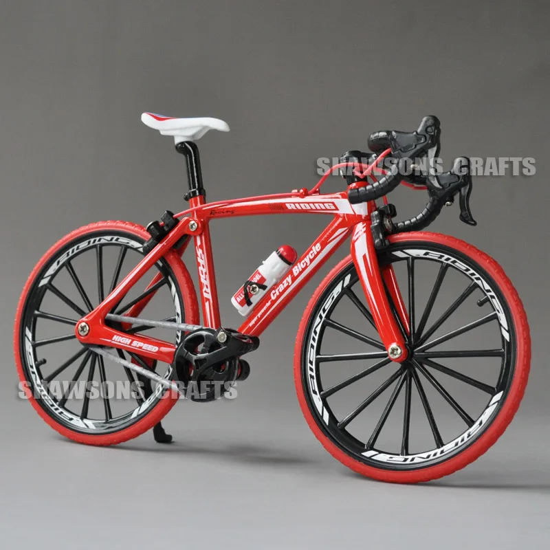 

1:10 Scale Diecast Metal Bicycle Model Toys Racing Cycle Cross Road Bike Miniature Replica Collection