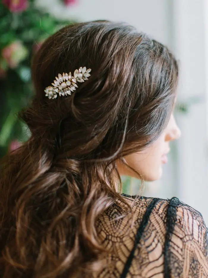 

Art Deco Opal, Crystal and Pearl Comb 2019 Spring Summer New Trends Forecast