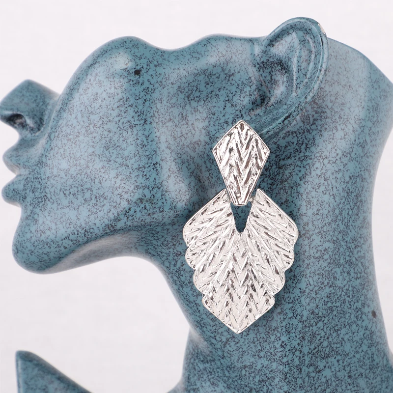 

Ladies Big Metal Gold silver Geometric Fashion Jewelry Earrings 2019