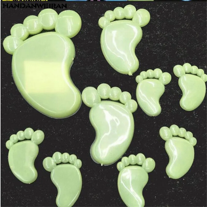 

9PCS=1LOT Three-dimensional palm luminous stickers glow in the dark Creative switch sticker Home decor decal For children's room