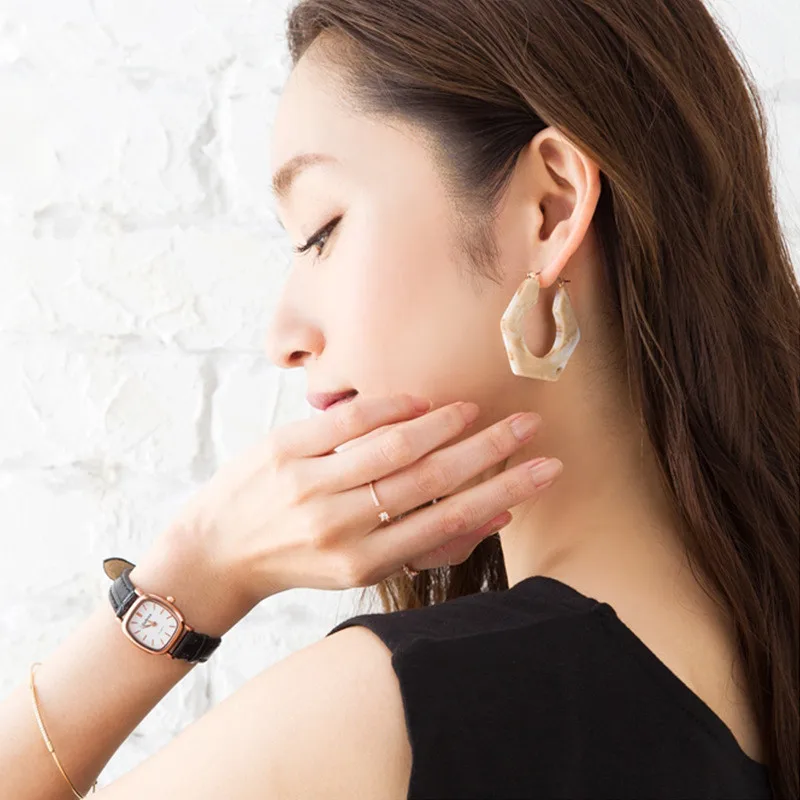 9057539725_401671523