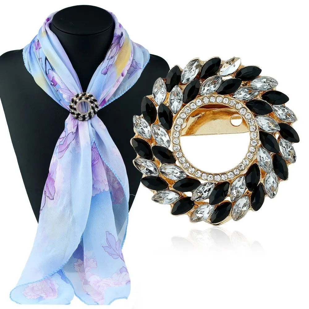 

Vintage Scarves Buckle Hollow Loop Simulated Women's Round Sparkling Silk Ribbons Buckle Rhinestone Alloy Scarf Holder Clip