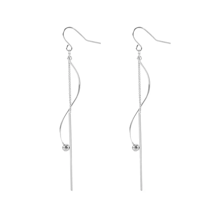 

Punk 2019 Fashion New Earrings Wild Cool Wind Minimalist Long Peas Tassel Earrings Ladies Gift Wholesale Ball Drop Earrings