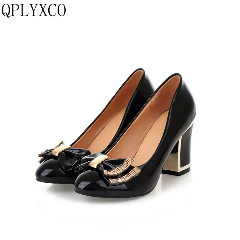 

QPLYXCO 2017 New sale big and small size 33-45 Patent Leather Pumps shoes Women Pointed Toe fashion Sweet party shoes t510