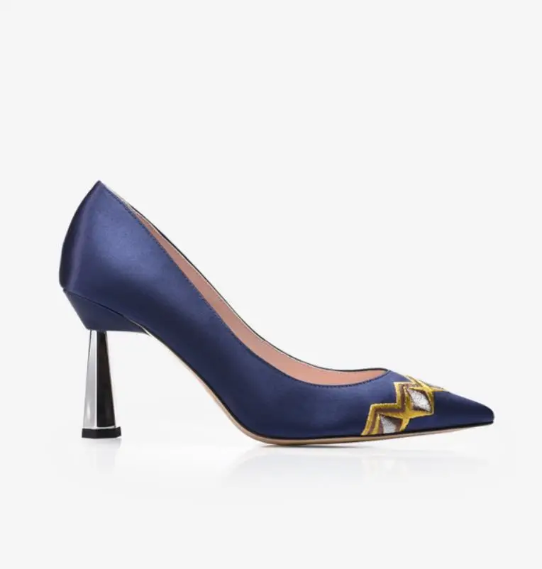 

Spring and summer fashion silk geometric embroidery pointed tips simple high heels shoes