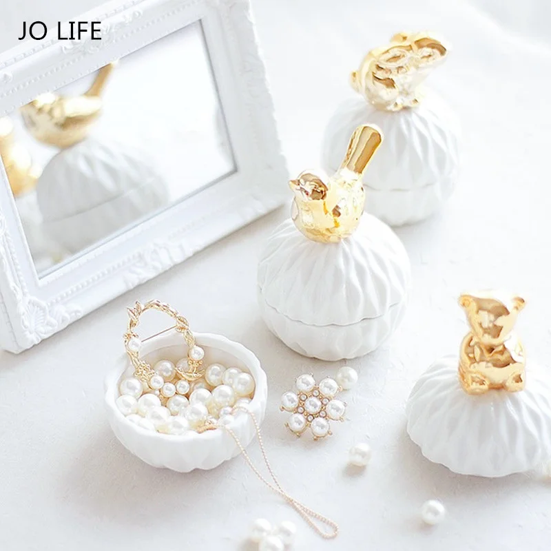 

JO LIFE European Sundries Candy Jar Gold Plated Ring Earring Storage Tank White Ceramic Jewelry Box