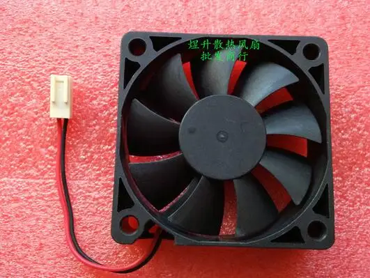 Оригинал. 60*60*15 CHB6012AS (E) 0.06A DC12V 2-проводной бесшумный охлаждающий вентилятор |