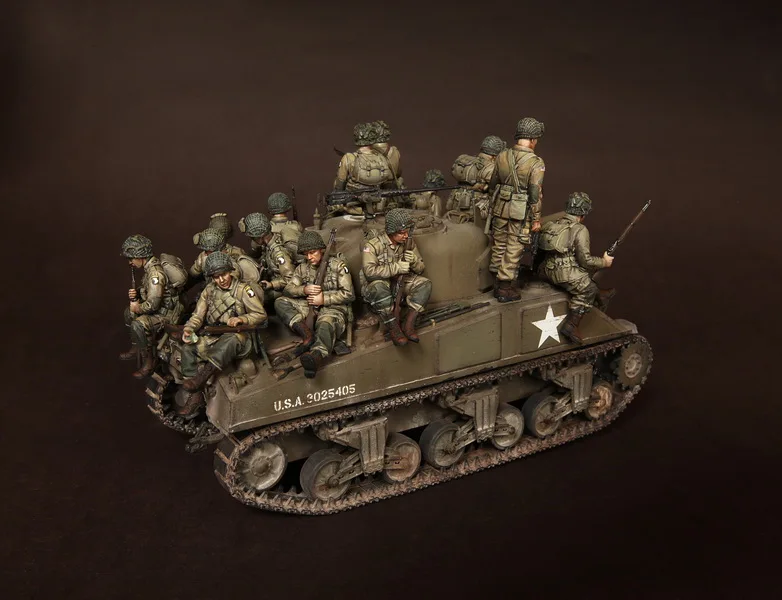 1/35 модельная фигурка из смолы набор нераскрашенные 764(14 фигур без бака)|Наборы для