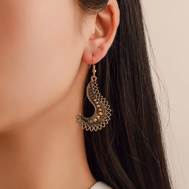 

Modyle 2019 Gold Sliver Color Circle Alloy Earrings For Women Geometric Metal Statement Earrings Big Crab Drop Earrings