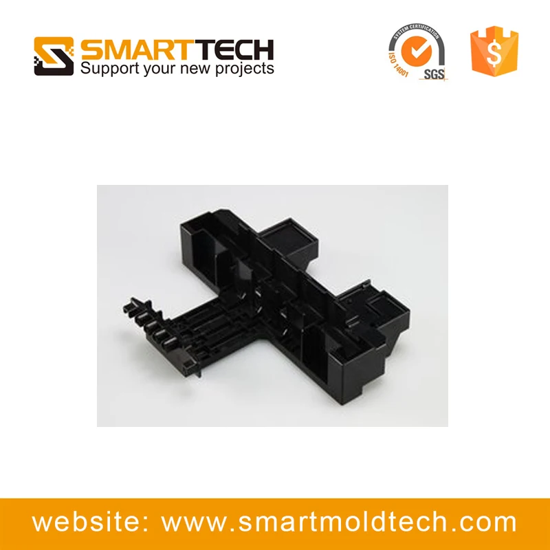 Plastic-mold-manufacture-and-plastic-injection-moulding
