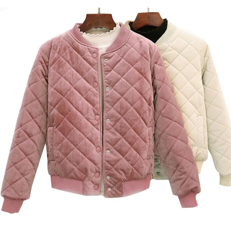 Kopen Herfst Winter Vrouwen Korte Katoen Jassen Warm Thicken Fluwelen Parka Jassen Studenten Baseball Bovenkleding Effen Bommenwerpers Tops AB756
