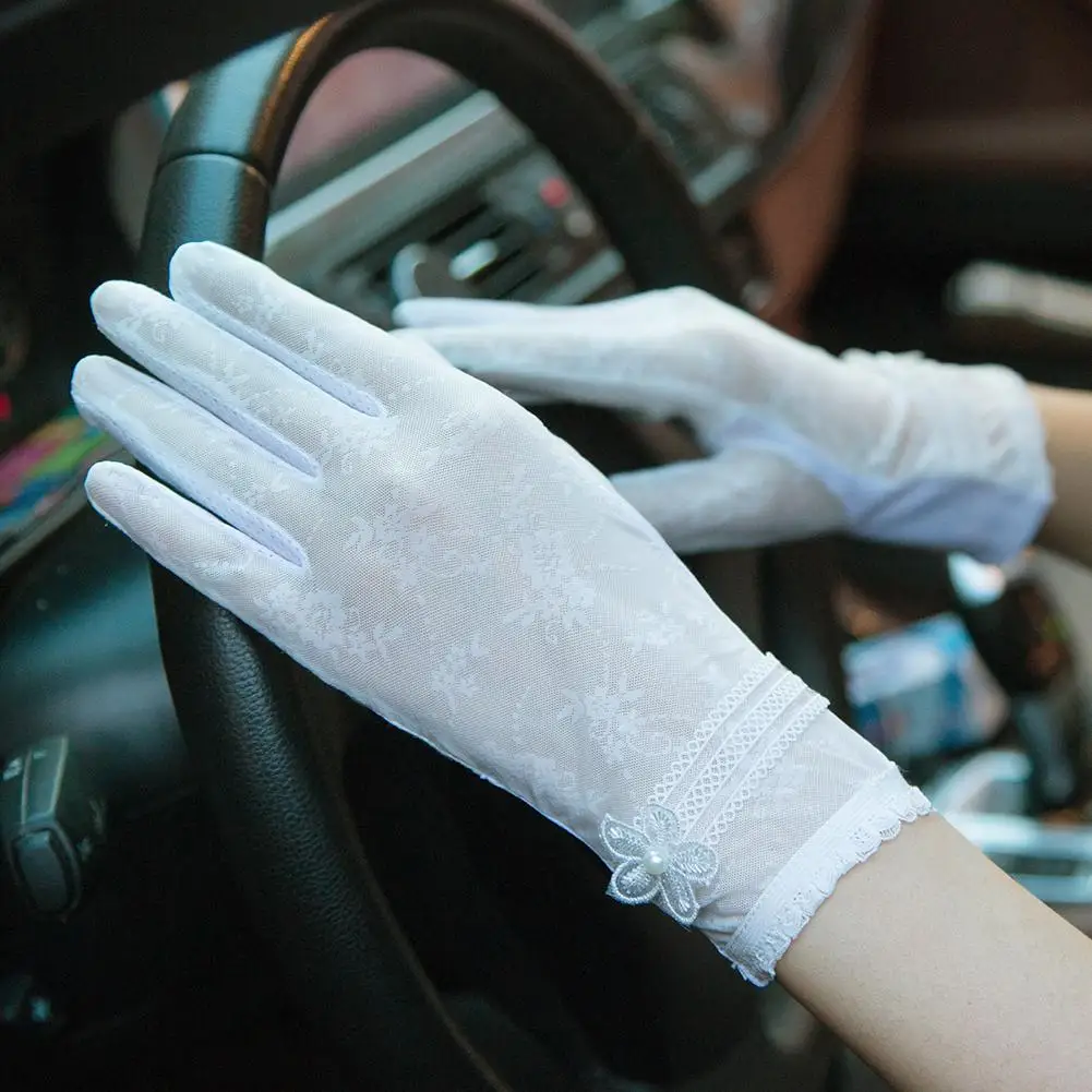 

Summer Driving Women Touch Screen Sunscreen Gloves Anti-UV Sheer Lace Mittens